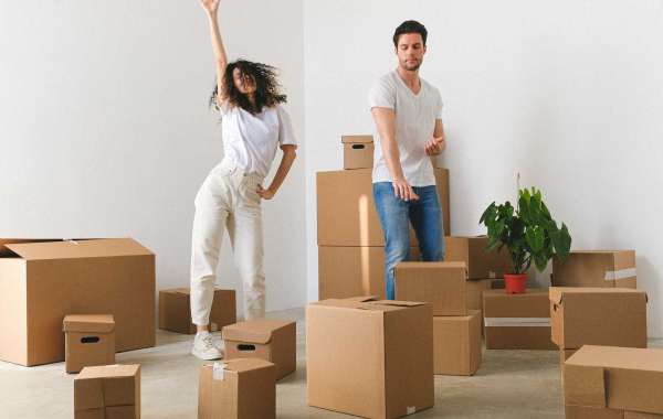 Moving Company: Hire One And Prevent A Disaster