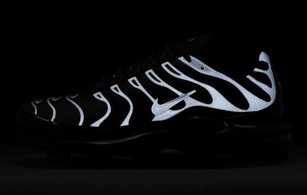 2022 New Nike Air Max Plus "Black Reflective" FB8479-001 "Black Soul" color matching is too high str
