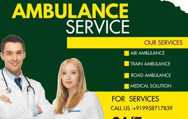 Vedanta Air Ambulance Service in Delhi is Operating with Expert Medical Team
