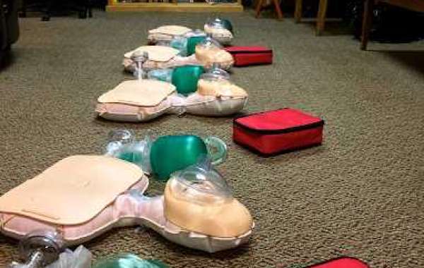 Empowering San Clemente with Vital Lifesaving Skills: CPR and Certification Programs