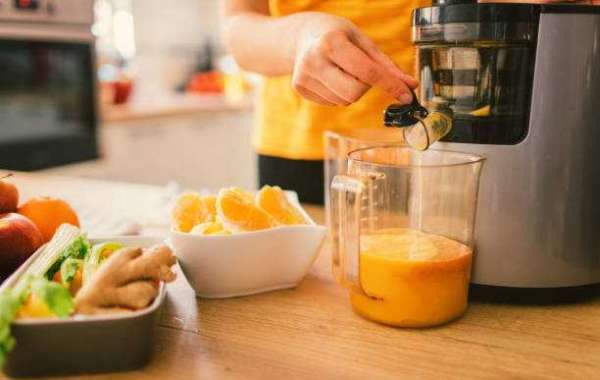 Juice Extractors Market Report to Witness Exponential Growth By 2030