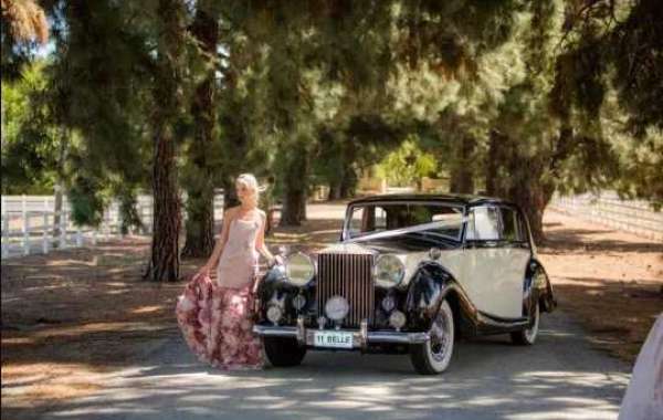 Make Your Big Day Unforgettable with Luxury Wedding Cars in Perth