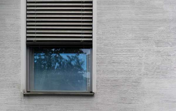 Benefits of Using Vinyl Window Covers in Arlington Homes