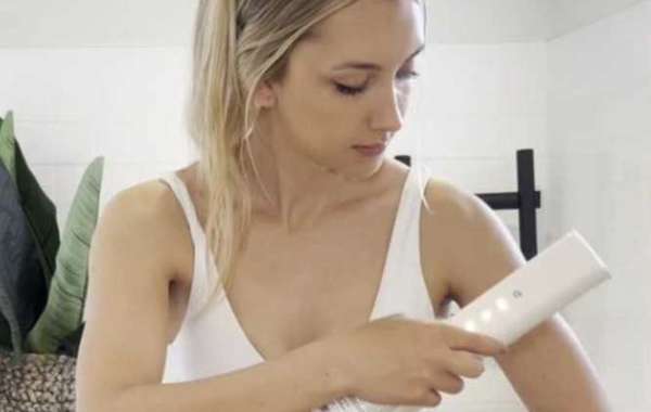 At Home vs. Salon: How Does a Spray Tan Work in Different Settings?
