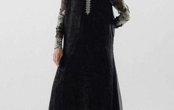 Pakistani Suits That Women Actually Love